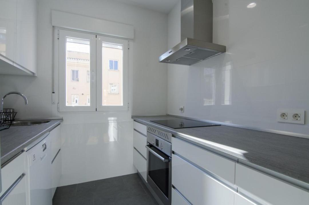 2 Bedrooms 2 Bathrooms Furnished - Bernabeu - Business Area With Terrace - Minty Stay Madrid Exterior foto